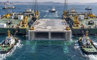 China constrói megatúnel submarino em apenas 20 meses, usando 18 blocos de concreto de 60 mil toneladas e peças gigantes de 180 metros