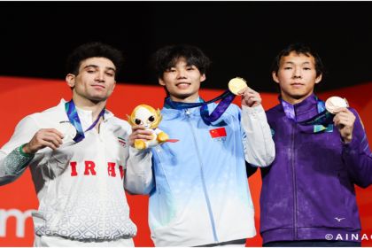 Chu Shouhong conquista ouro na velocidade nos Jogos Asiáticos.